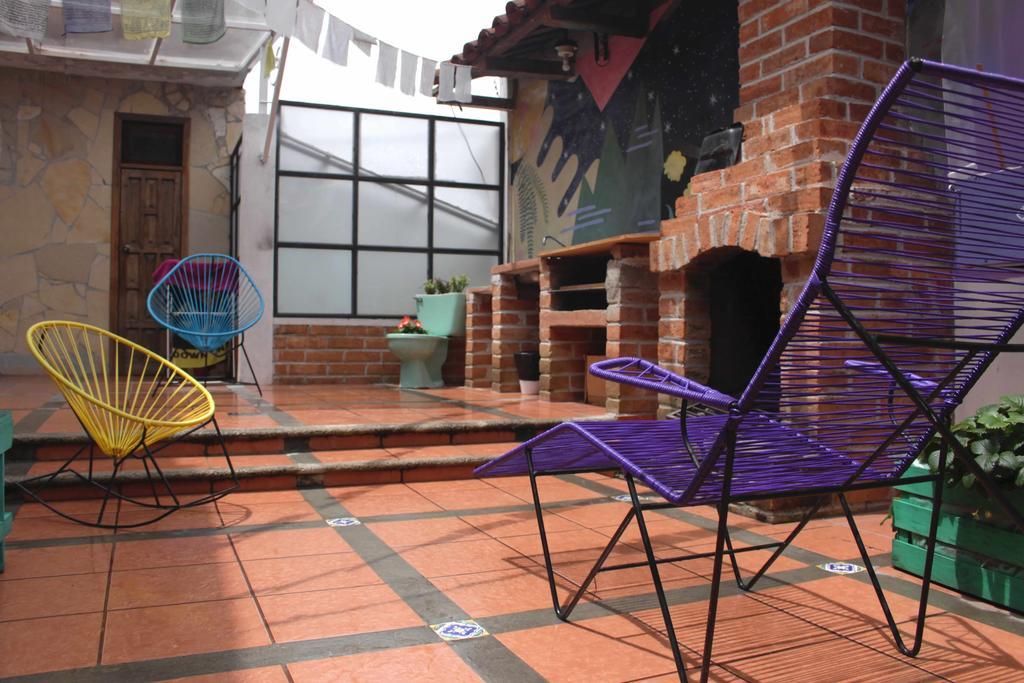 Hostal La Isla San Cristóbal de Las Casas エクステリア 写真