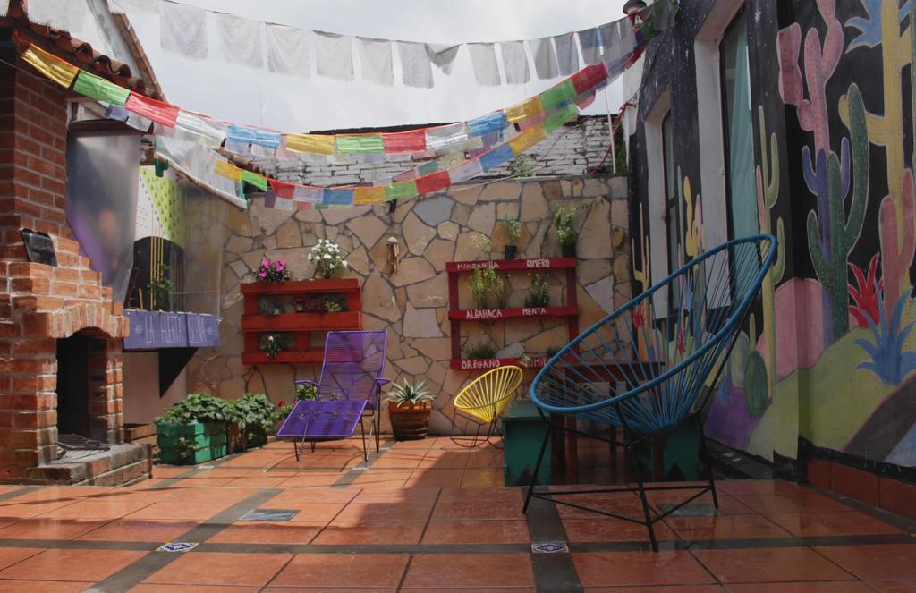 Hostal La Isla San Cristóbal de Las Casas エクステリア 写真