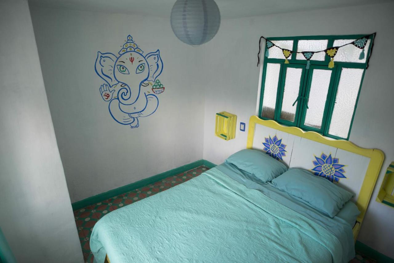 Hostal La Isla San Cristóbal de Las Casas エクステリア 写真